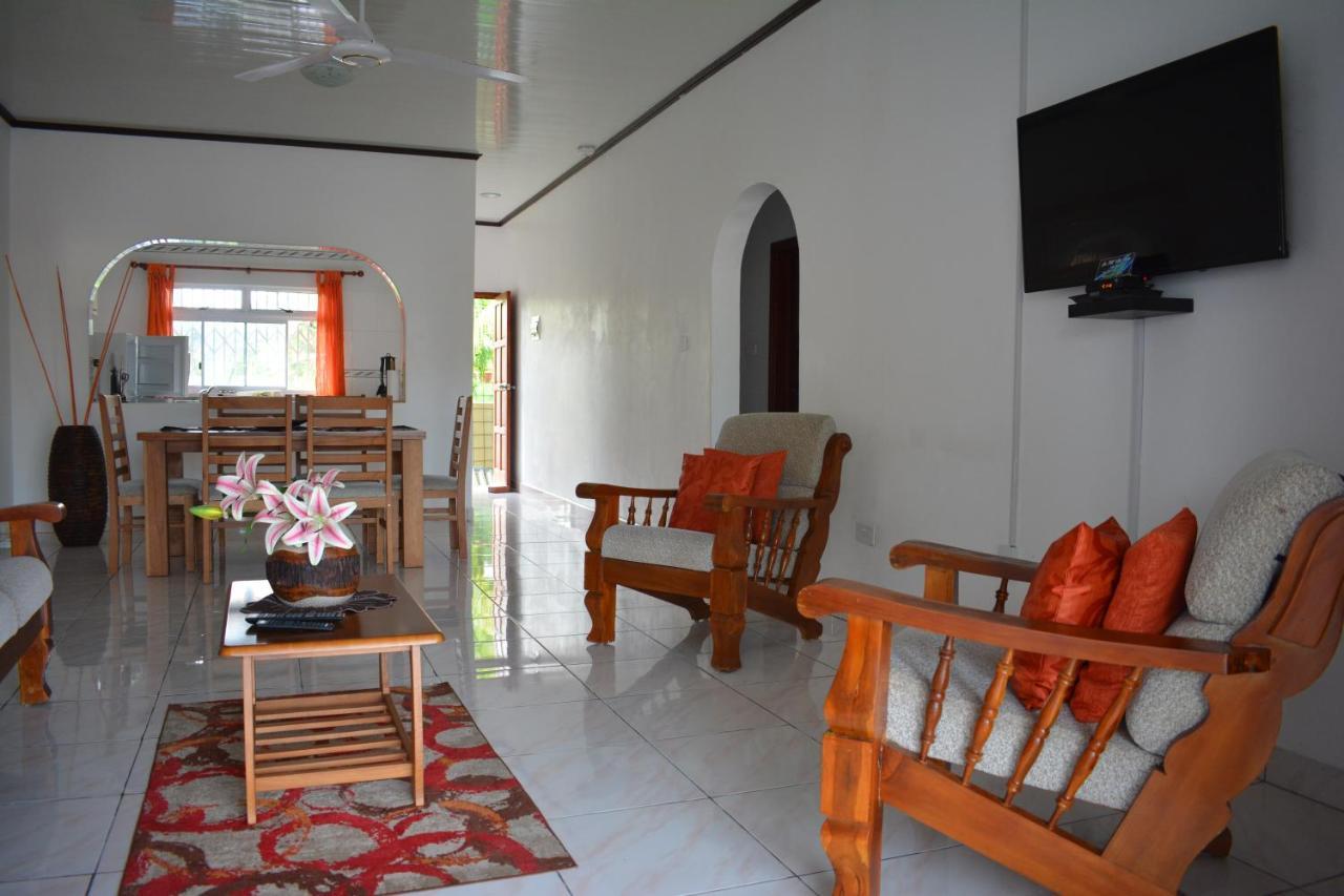 Leo'S Petit Villa Annex Praslin Екстер'єр фото