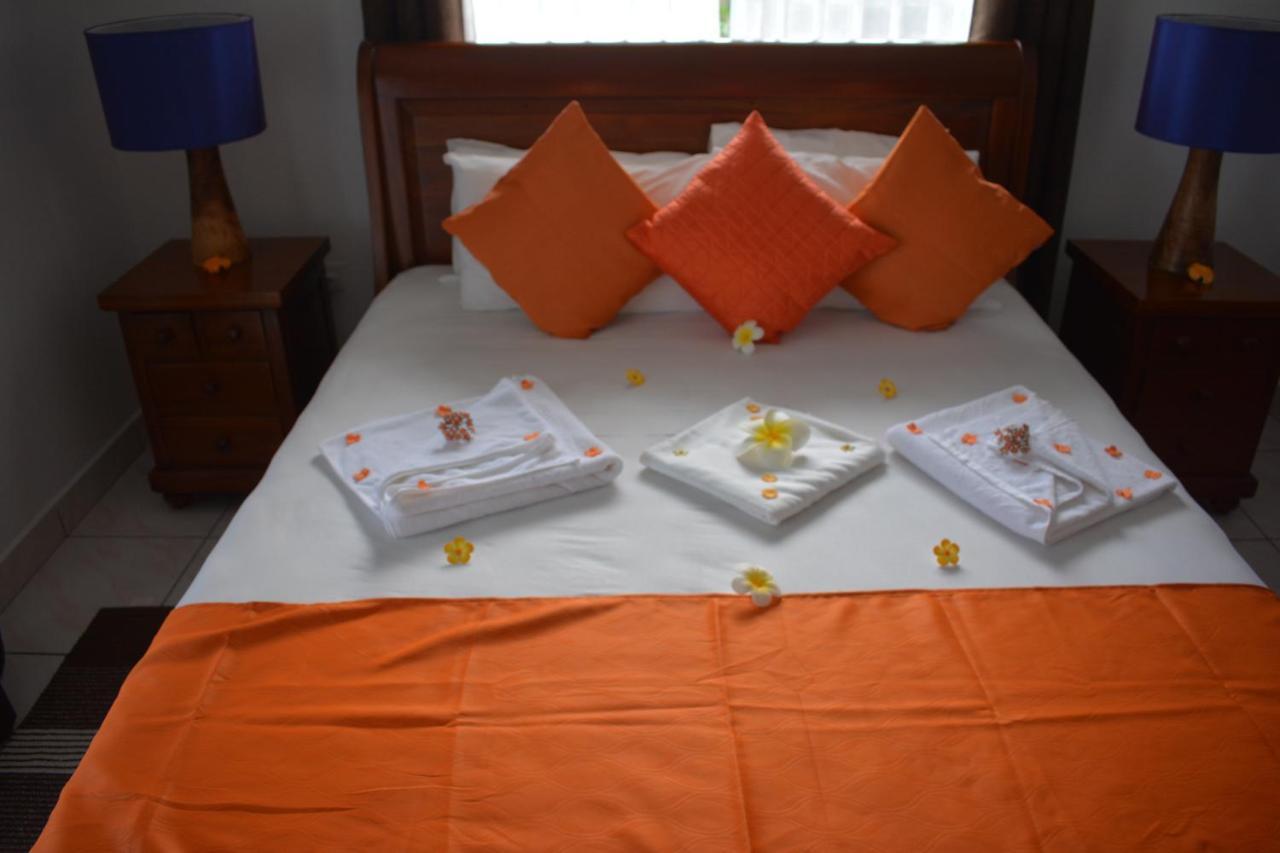 Leo'S Petit Villa Annex Praslin Екстер'єр фото